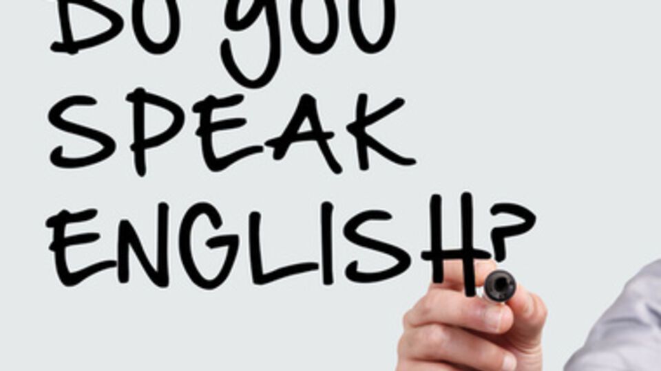 В Киеве открываются бесплатные курсы английского для переселенцев из Крыма