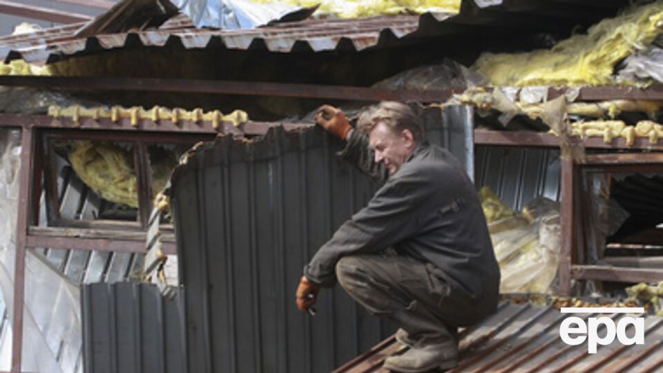 Петровский район Донецка снова обстреляли