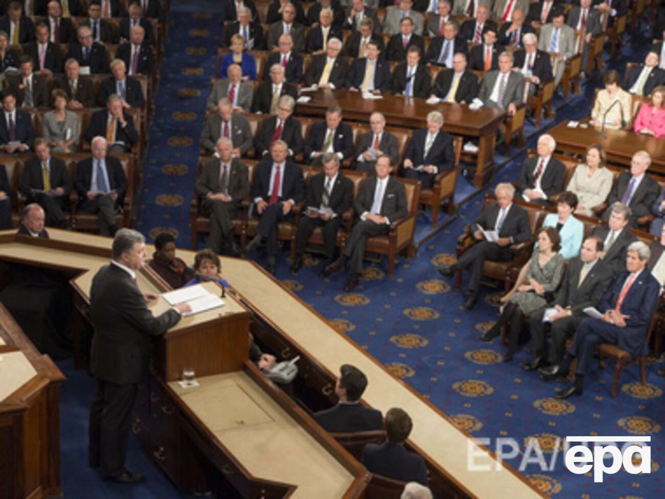 Петр Порошенко во время выступления в Конгрессе США