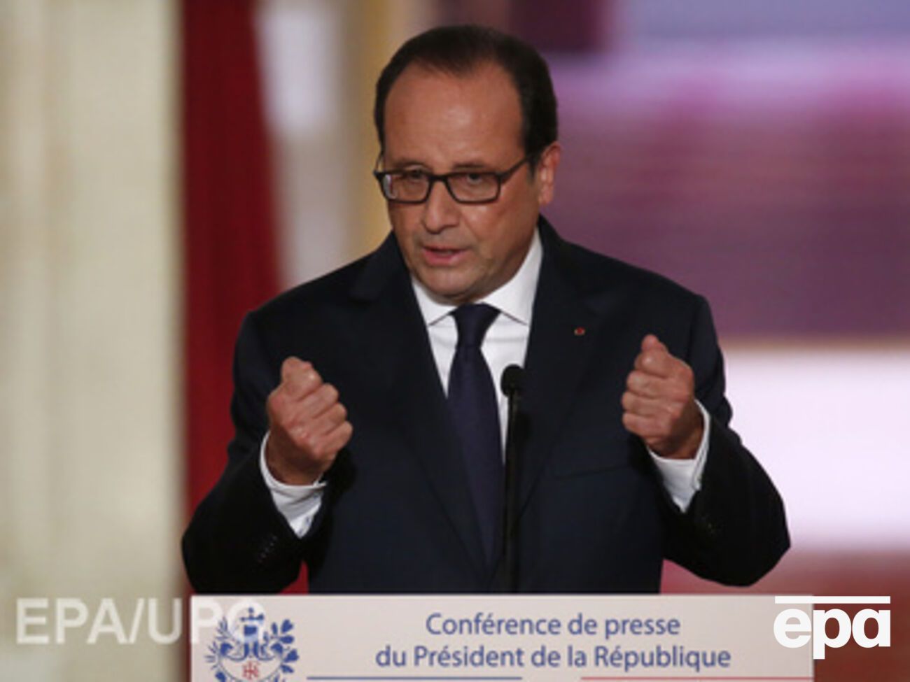 Франсуа Олланд сообщил, что Франция присоединилась к США в борьбе против "Исламского государства"