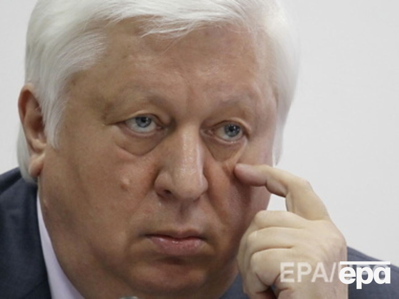 В отношении Виктора Пшонки, который, предположительно, скрывается в России, в Украине открыто несколько уголовных производств