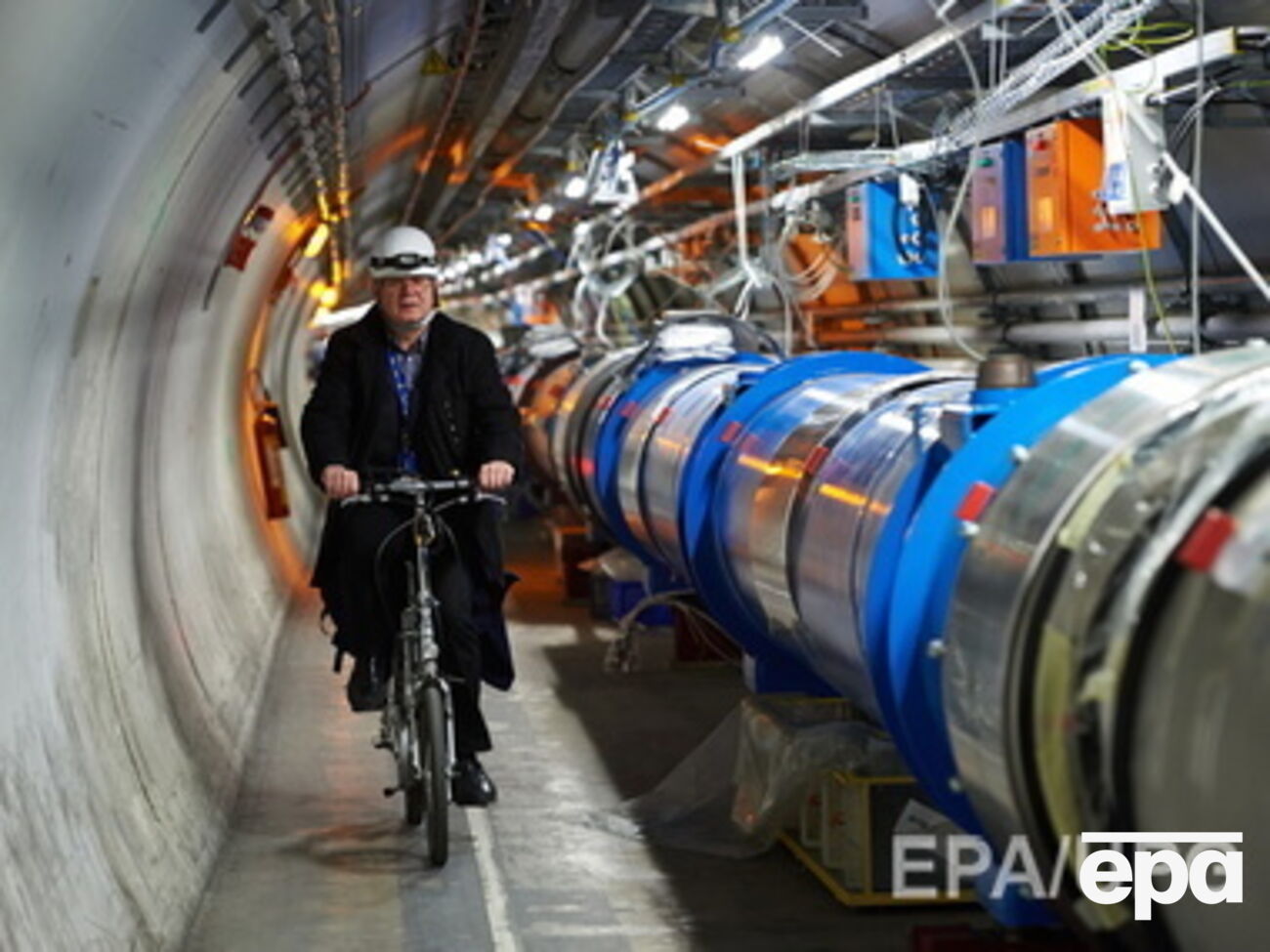 Украина стала ассоциированным членом CERN