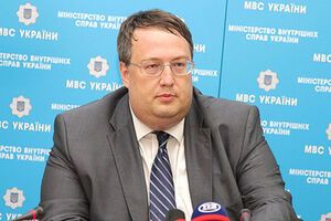 Геращенко заявил, что из окружения вышли еще четверо бойцов