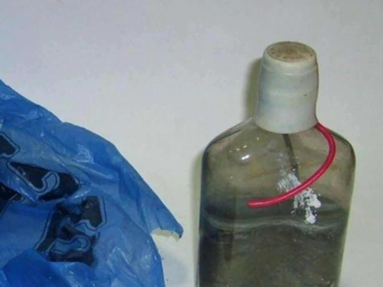 Наркотики изготавливались в кустарных условиях