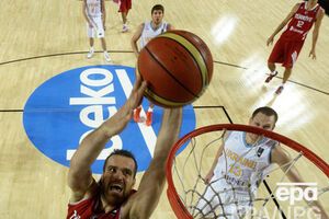 Украина лидирует в группе