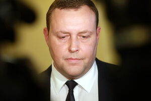 Латвия направит в Украину сотрудников полиции безопасности, сообщил Козловскис