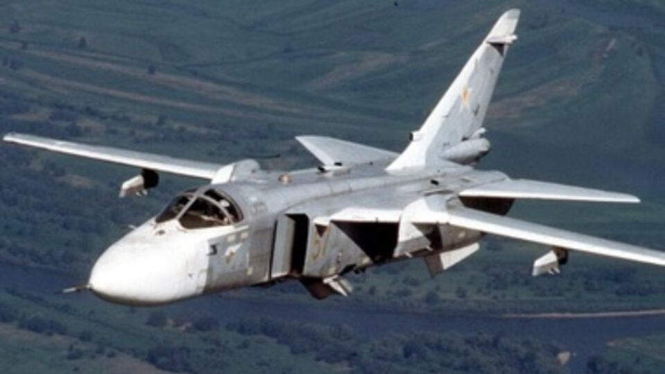 Истребитель СУ-24