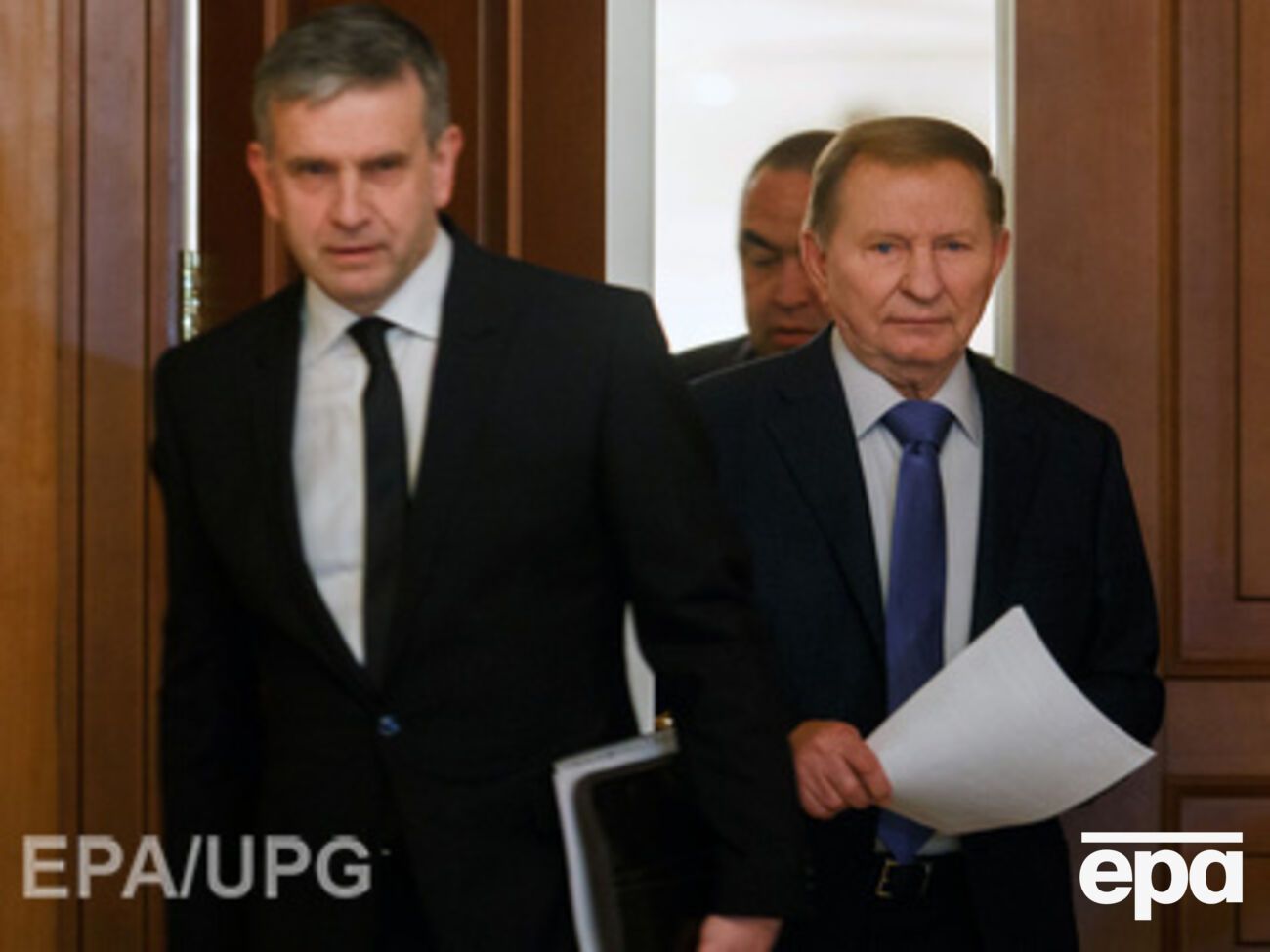 Представители Украины, России и ОБСЕ подписали меморандум