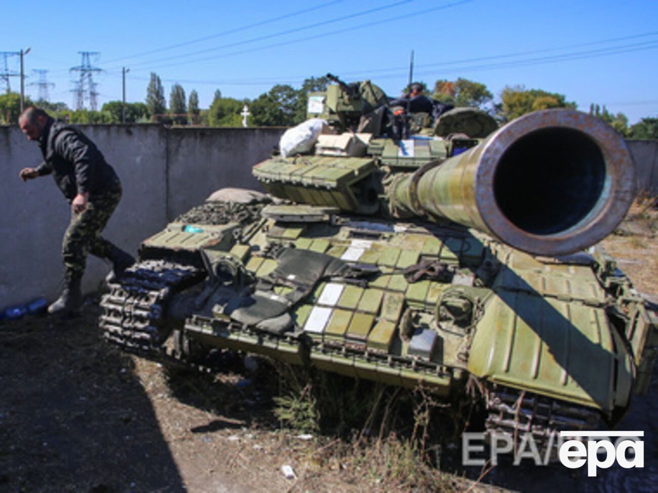 Российские военные окружили силы АТО с четырех сторон