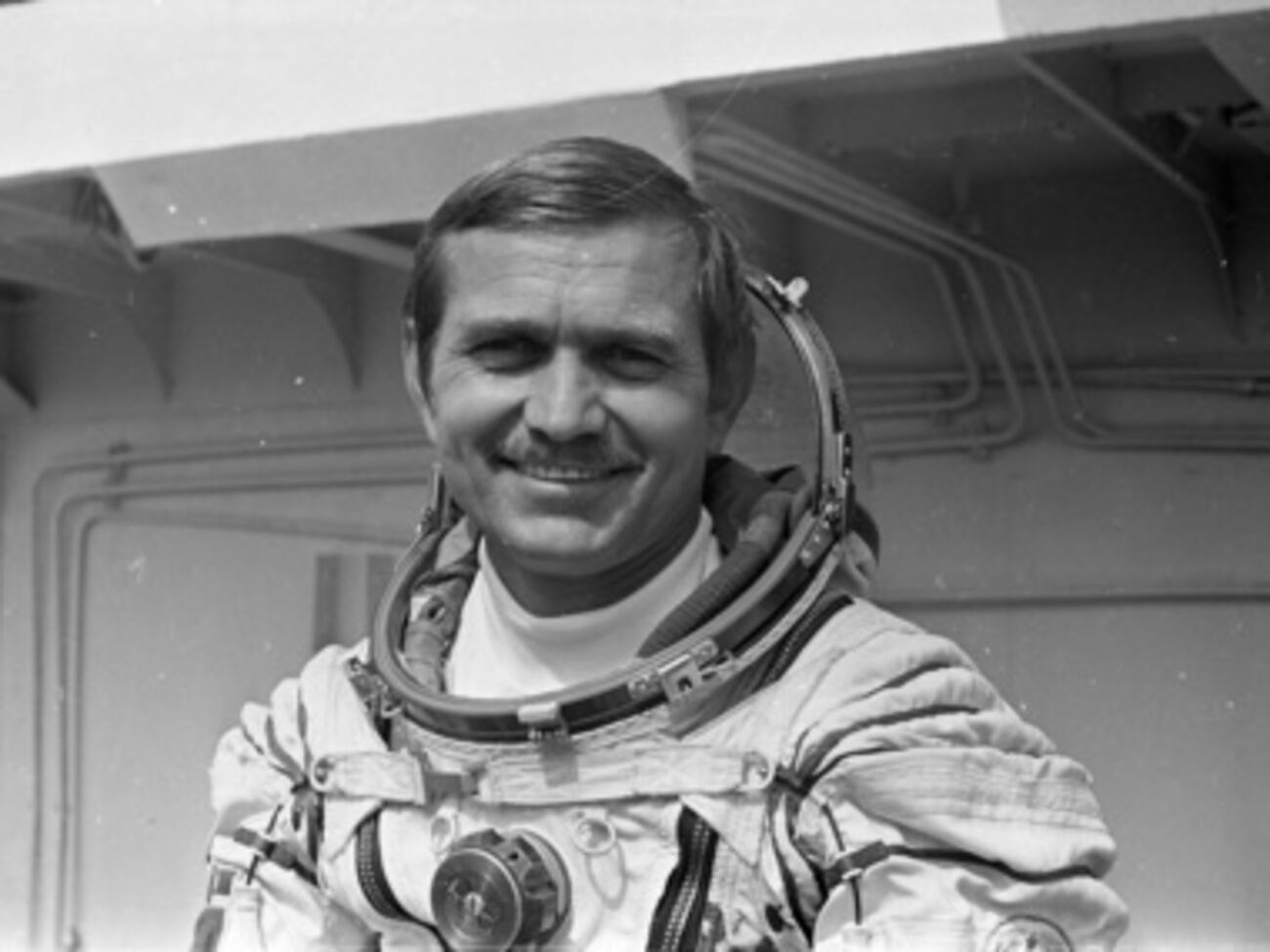 Летчик-космонавт Анатолий Березовой