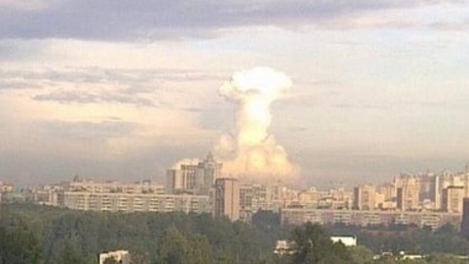 Взрыв произошел на складе