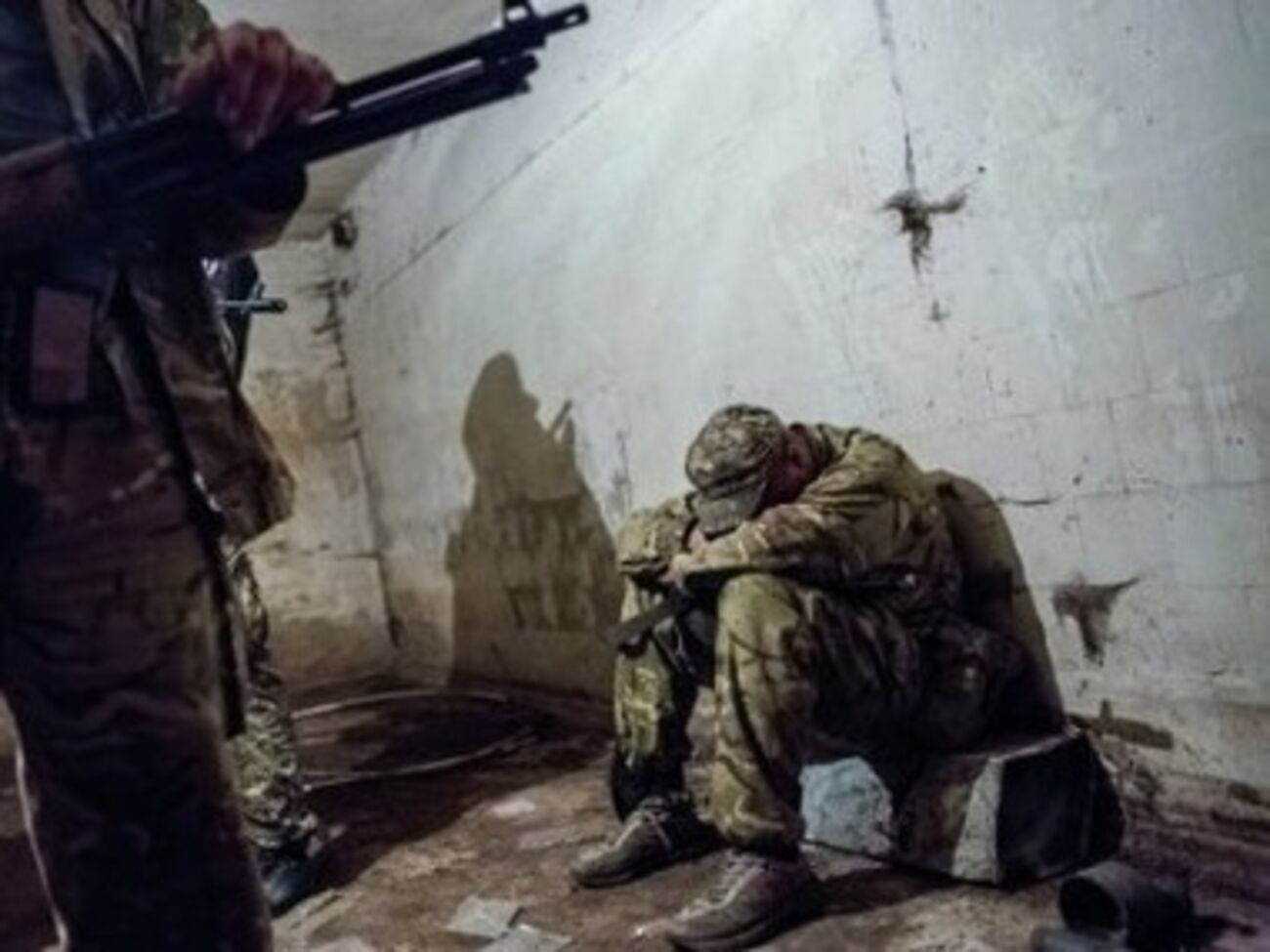 35 военных освобождены из плена