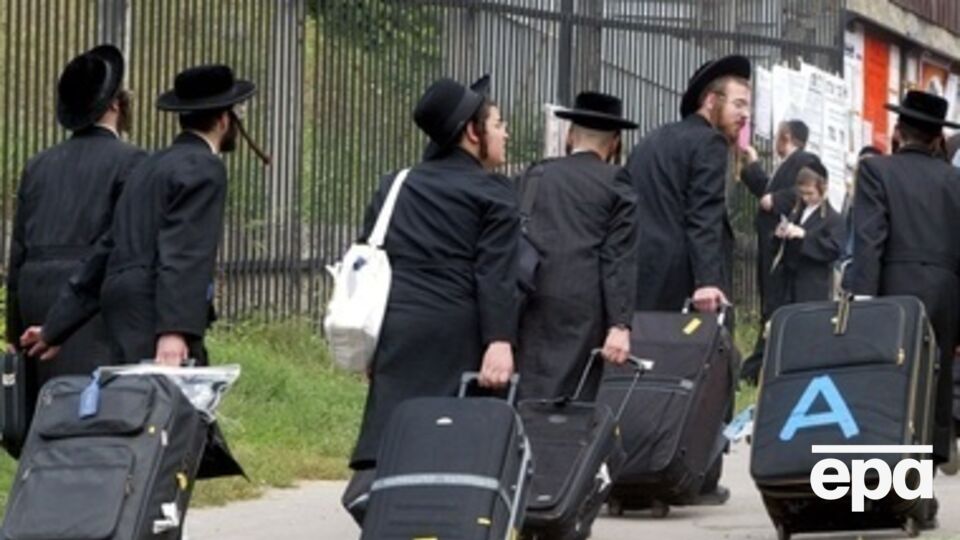 Паломники в Умани