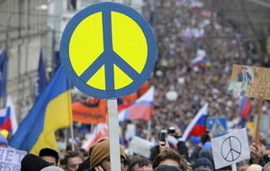Предыдущий "Марш мира" против оккупации Крыма собрал несколько десятков тысяч человек