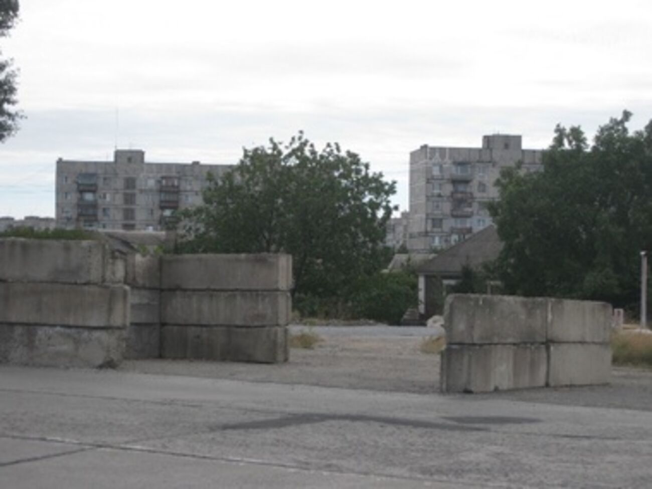 Блокпост, встревоживший жителей окрестных домов