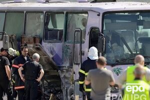 В ДТП пострадали 14 человек