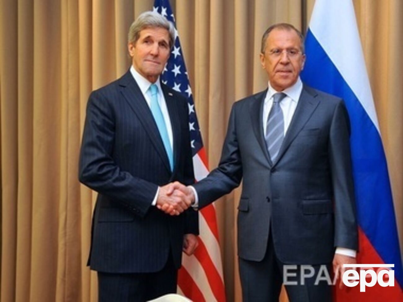 Лавров напомнил Керри о международном праве