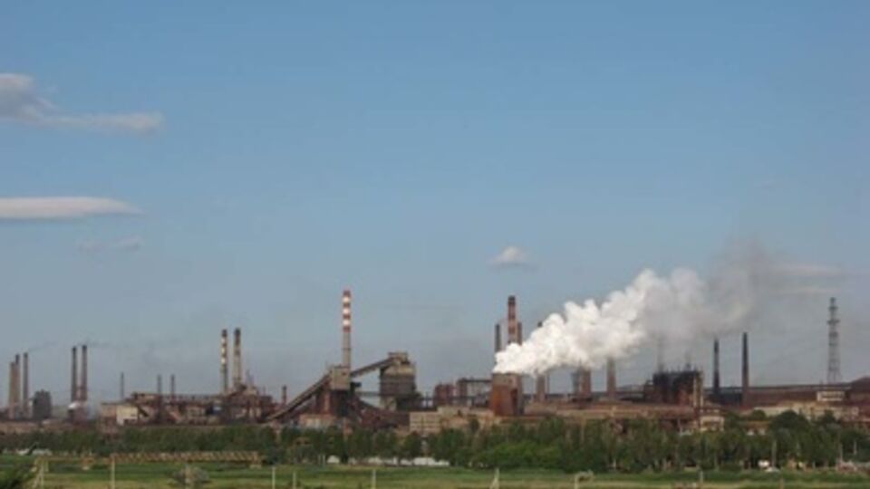 Рабочий с "Азовстали" оказался на блокпосту во время обстрела