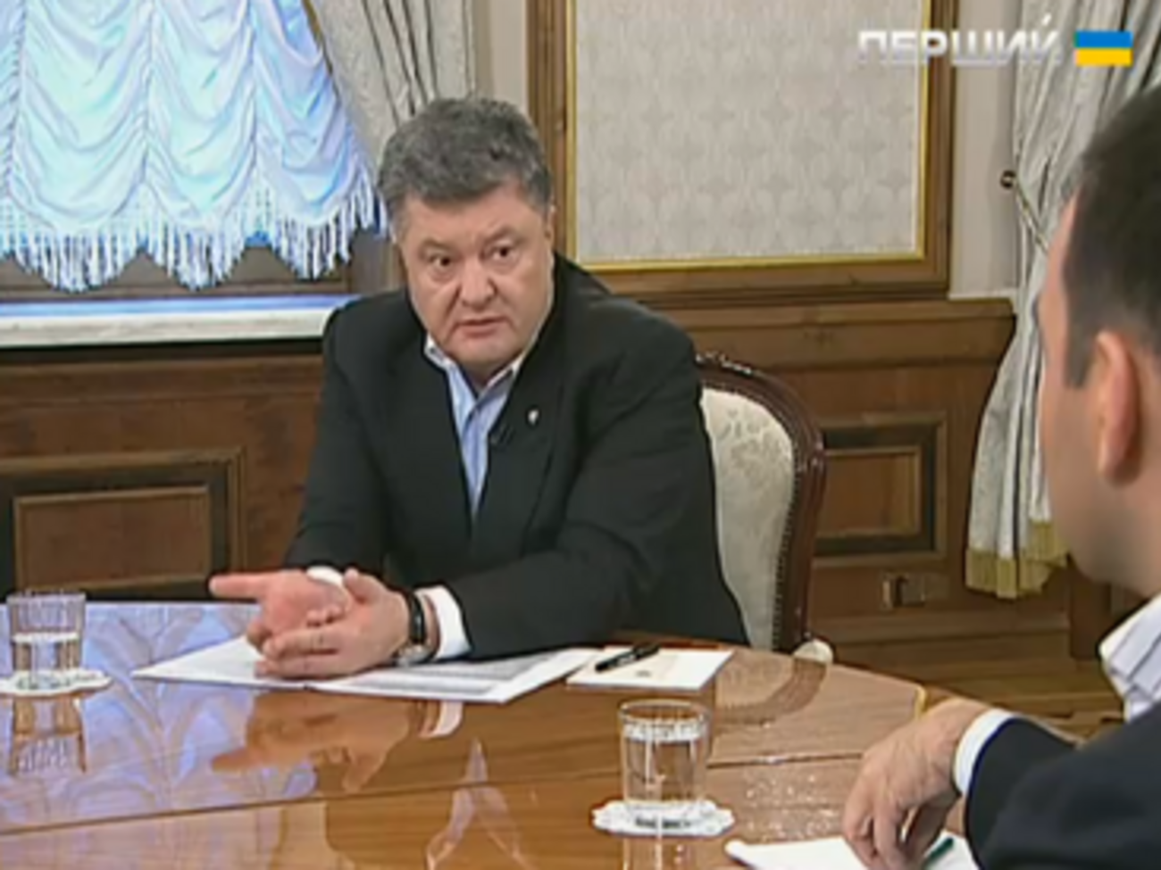 Порошенко поддерживает решение ВР принимать "законы 16 сентября" на закрытом заседании