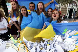 Мариупольские студенты протестуют против войны в сентябре этого года