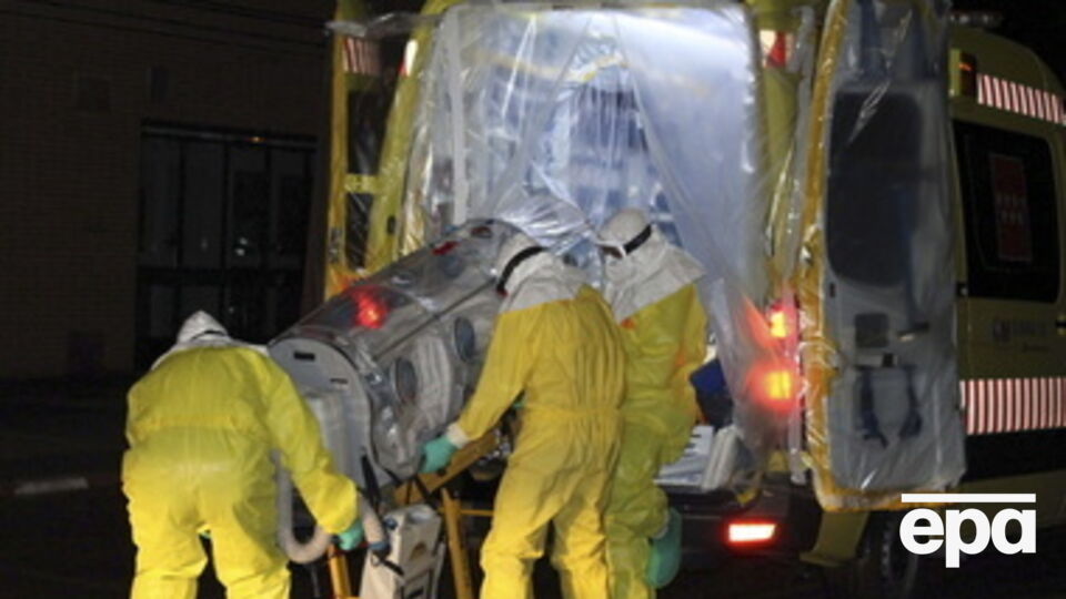 Число жертв лихорадки Эбола растет