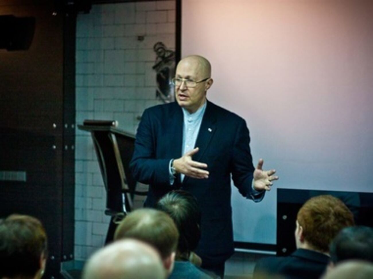 В Кремле полагают, что с Порошенко "можно иметь дело и договариваться"