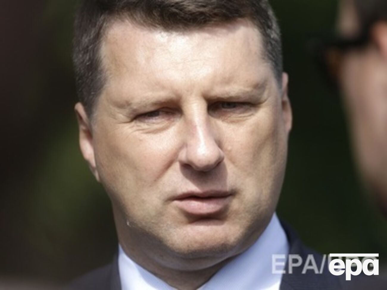 Вейонис посетит украинские военные объекты