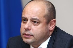 Этого угля будет достаточно, чтобы мы на 1 января 2015 года имели более 3,5 миллионов тонн угля в ТЭС