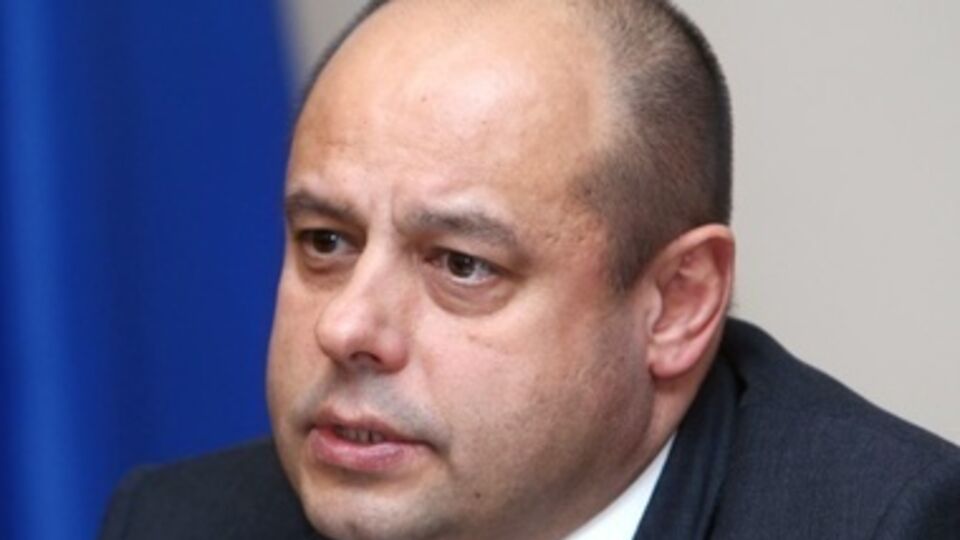 Этого угля будет достаточно, чтобы мы на 1 января 2015 года имели более 3,5 миллионов тонн угля в ТЭС