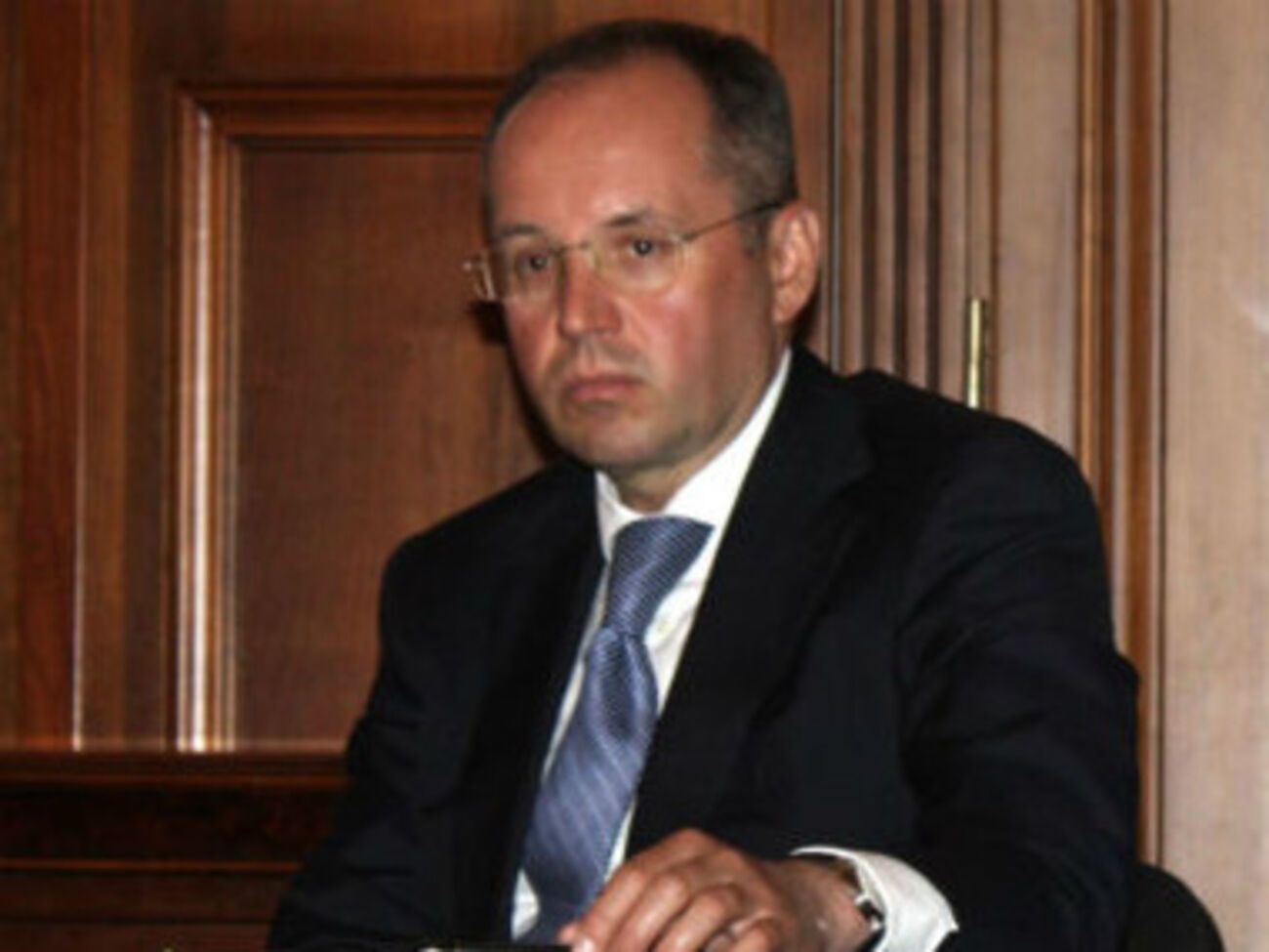 Демченко был исполняющим обязанности министра иностранных дел Украины до назначения Андрея Дещицы