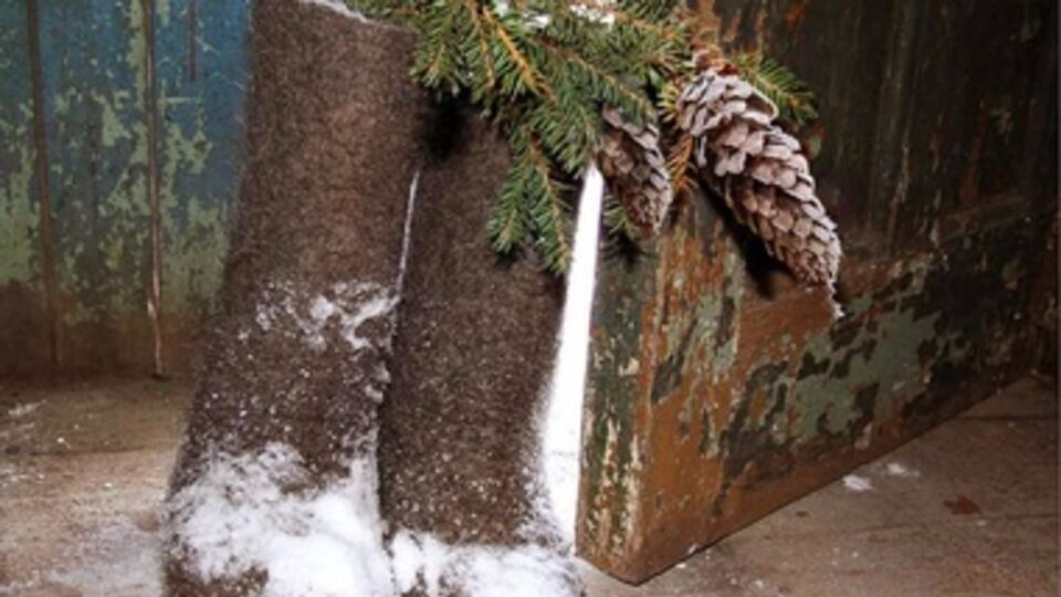 Запланировано купить четыре тысячи пар валенок