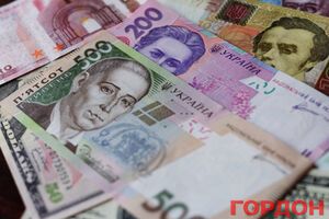 Нацбанк усилил позиции гривны