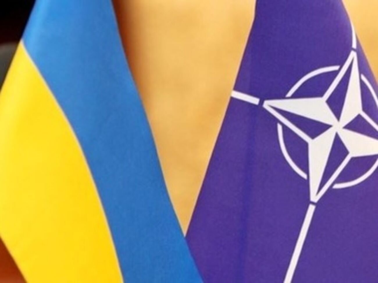 НАТО заявляет о частичном выводе российских войск