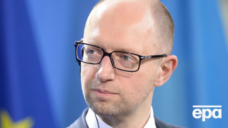Яценюк уверен, что Украина избежит дефолта