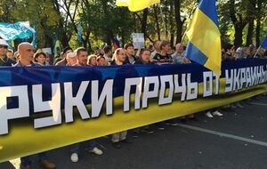 По разным данным, на Марш мира в Москве пришли от пяти до ста тысяч россиян