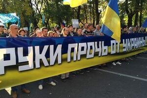 По разным данным, на Марш мира в Москве пришли от пяти до ста тысяч россиян