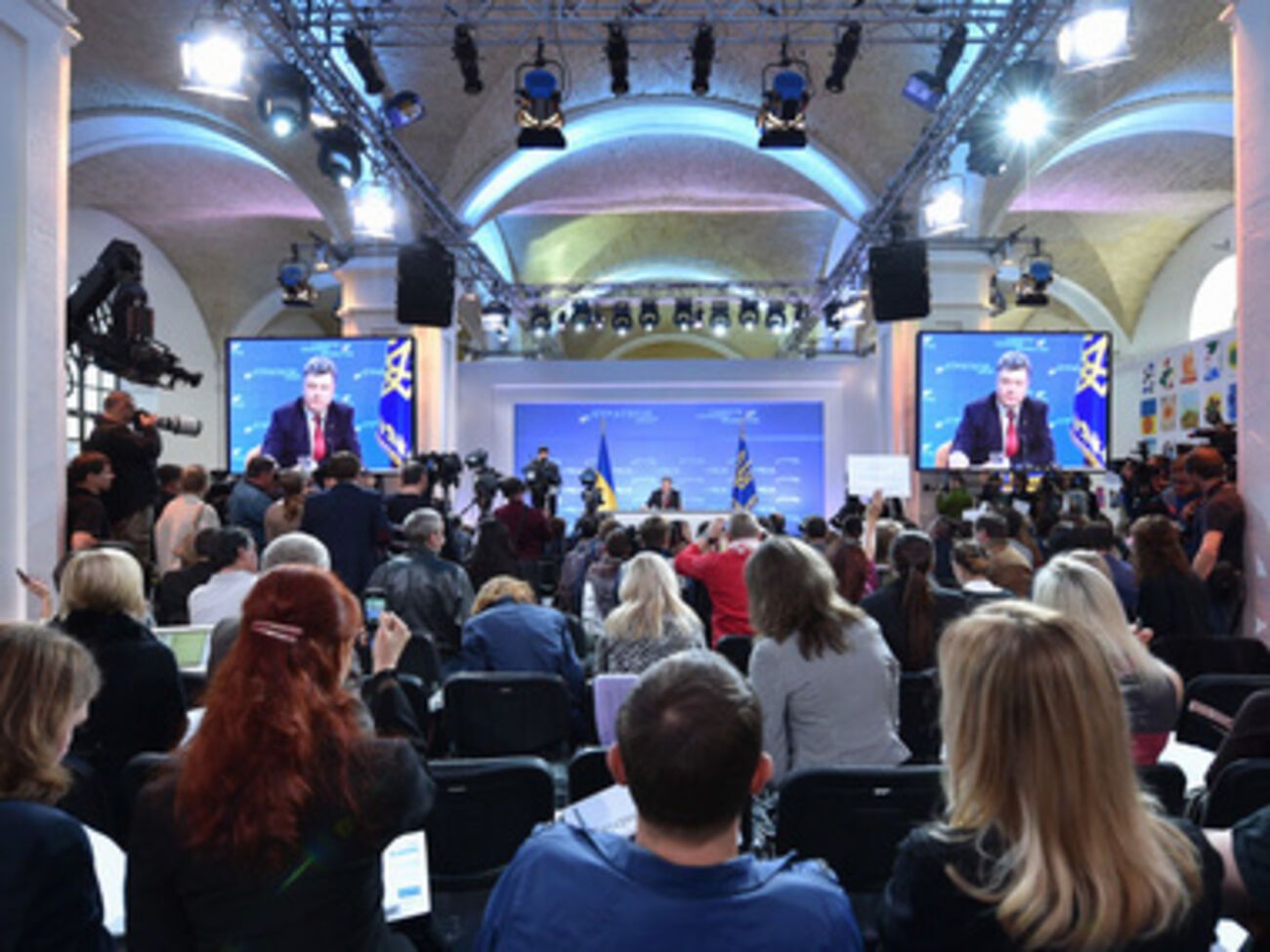 Порошенко не намерен увольнять Коломойского