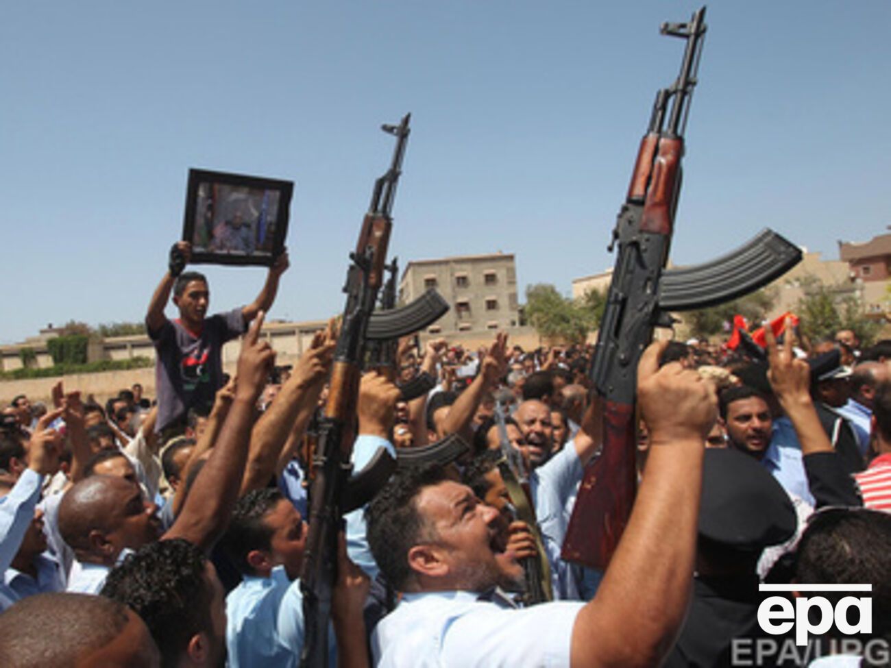 Один из похищенных украинцев работал врачом в Ливии