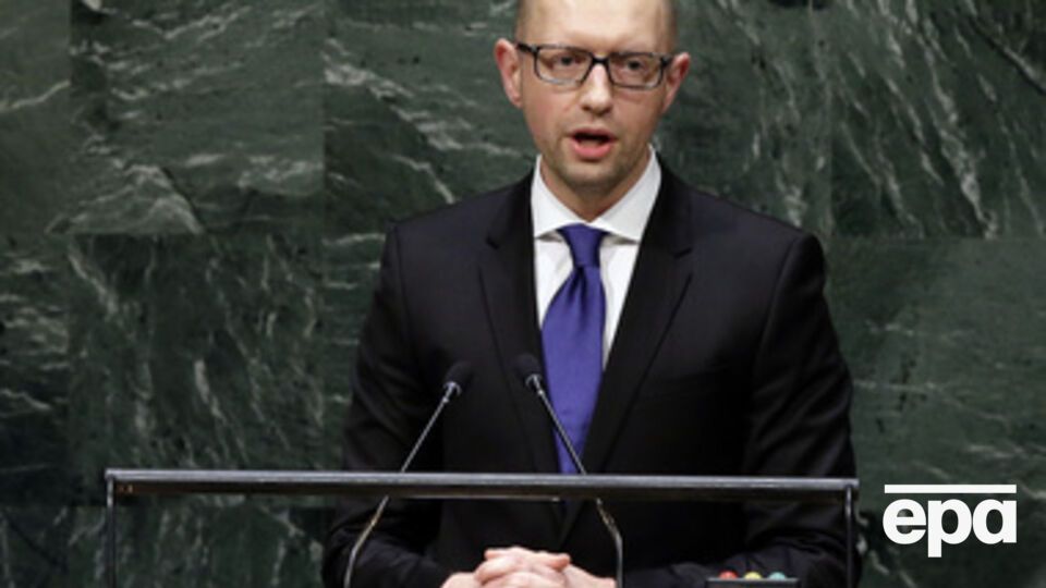 Россия будет давить на Украину с помощью энергетики, считает Яценюк