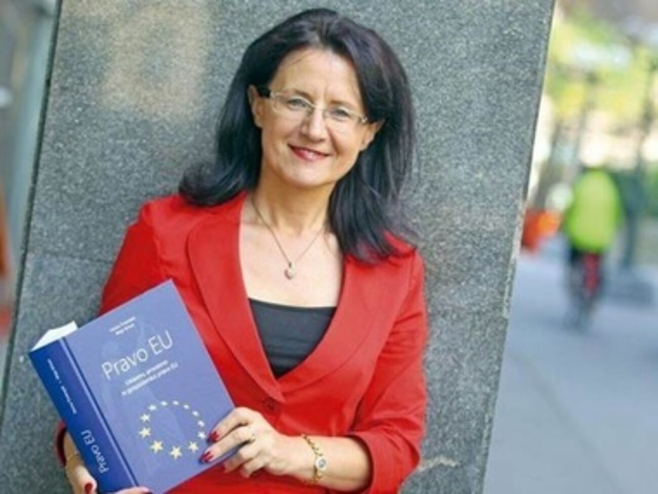 Вряд ли Януковичу удастся добиться отмены санкции против себя, заявила экс-судья Суда ЕС