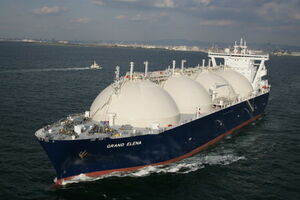 Япония импортировала почти 82% сжиженного газа, производимого на российском проекте "Сахалин-2"