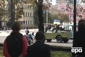 Улицы Харькова во время проведения митинга патрулировали БРДМ