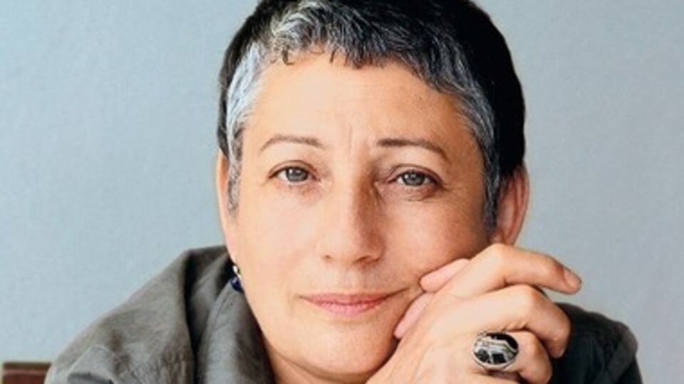 Улицкая: В России отношение к человеку как к расходному материалу осталось со времен СССР