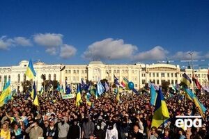 Антон Геращенко: Скажу в стиле Леся Подервянского, но без мата: сегодня харьковчан на митинге за Единую европейскую Украину было очень много!