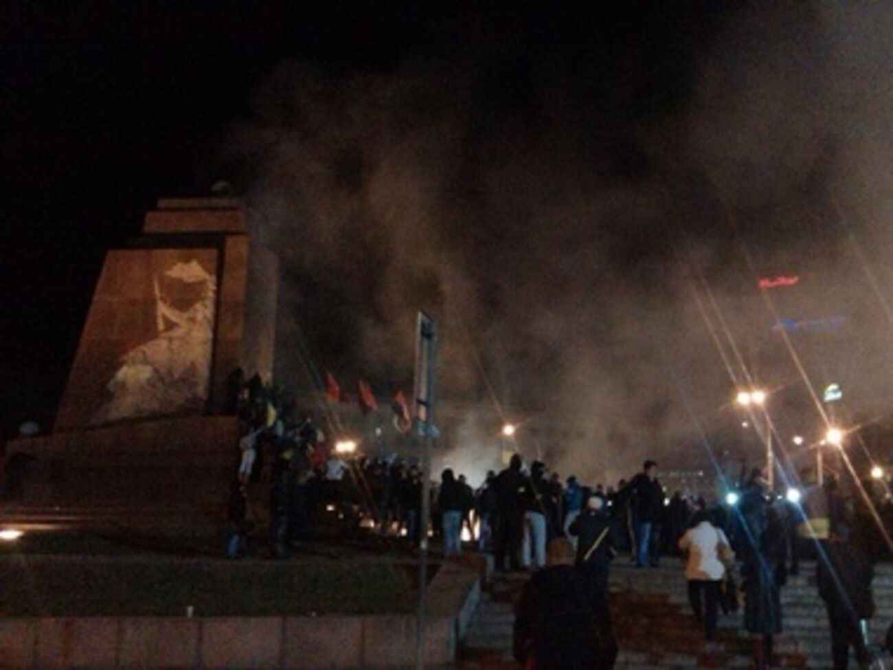 Памятник Ленину в Харькове снесли с опозданием на 23 года, считает Антон Геращенко