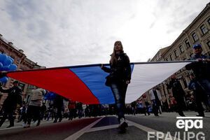 57% россиян одобряет участие российских добровольцев в конфликте на востоке Украины