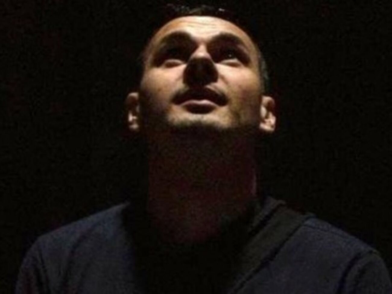 Суд продлил арест Сенцова