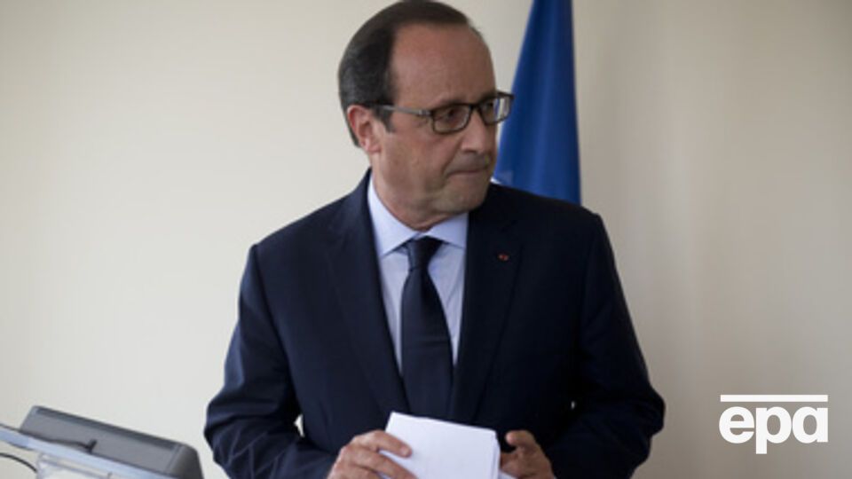 Олланд теряет популярность во Франции