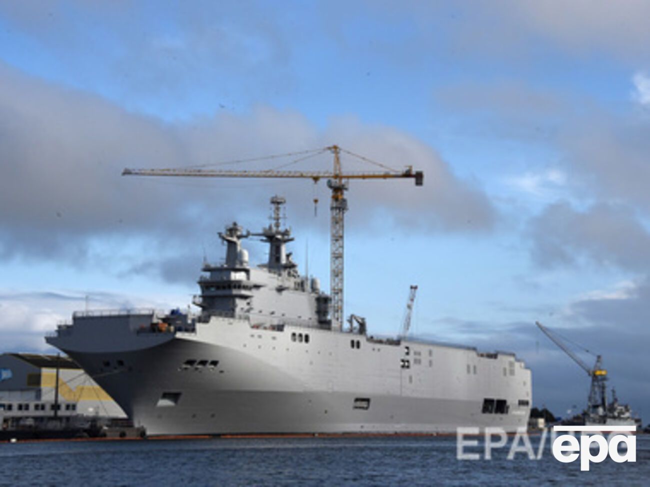 "Мистрали" могут лишить Францию польских контрактов на вооружение