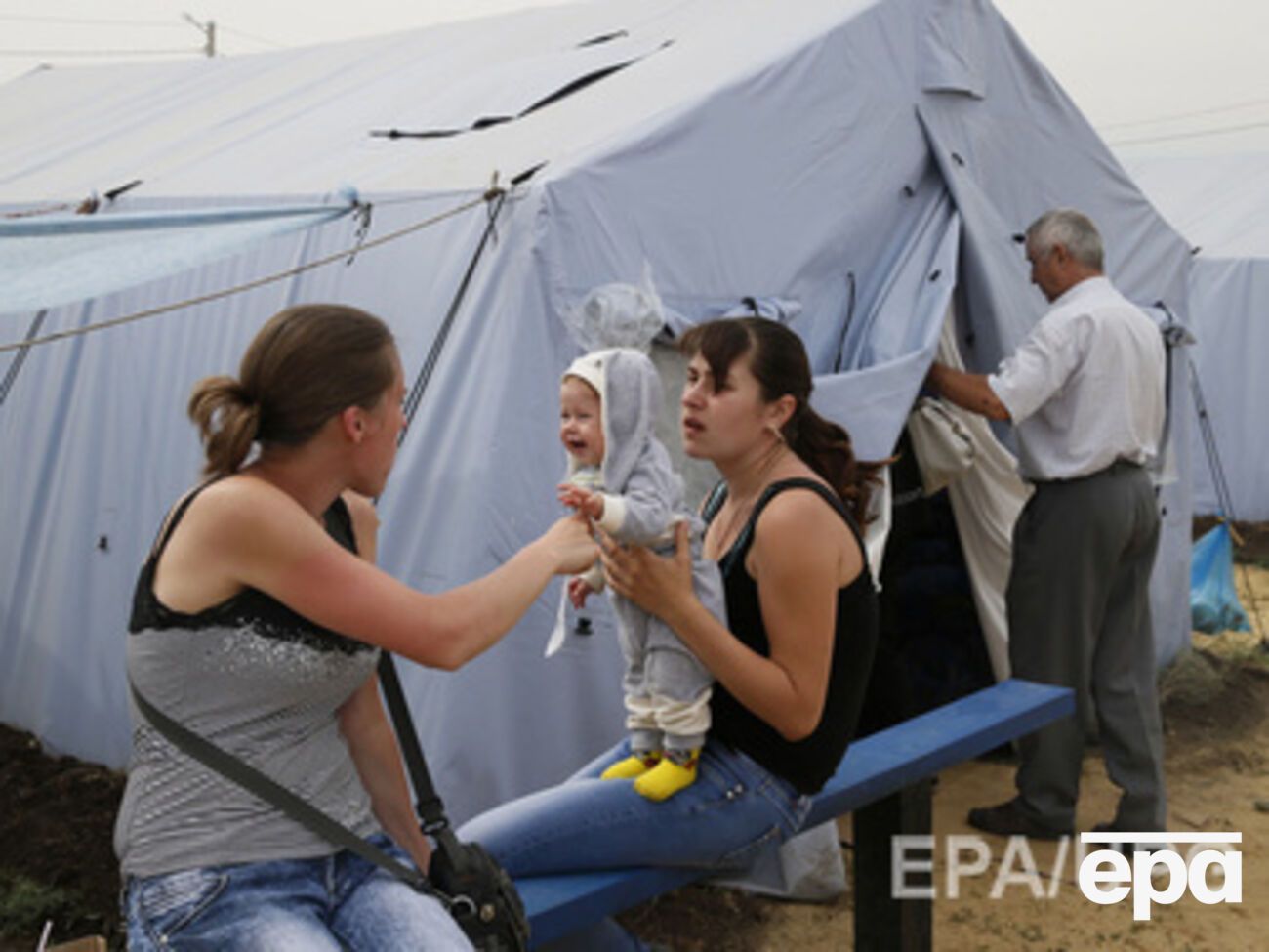 В Украине растет число лиц, нуждающихся в гуманитарной помощи